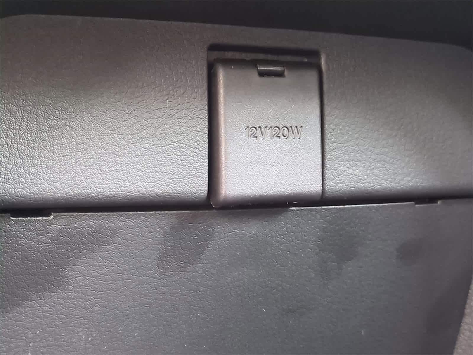 Thumbnail: 2026 Mazda CX-50 - 31