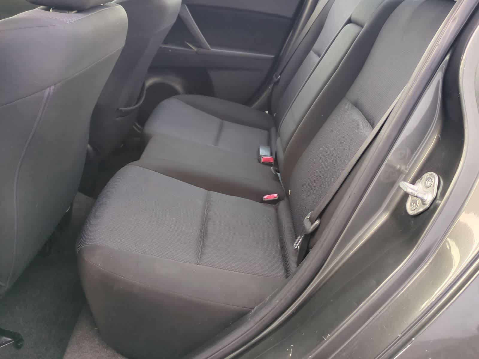 2011 Mazda MAZDA3 i Touring - Photo 19