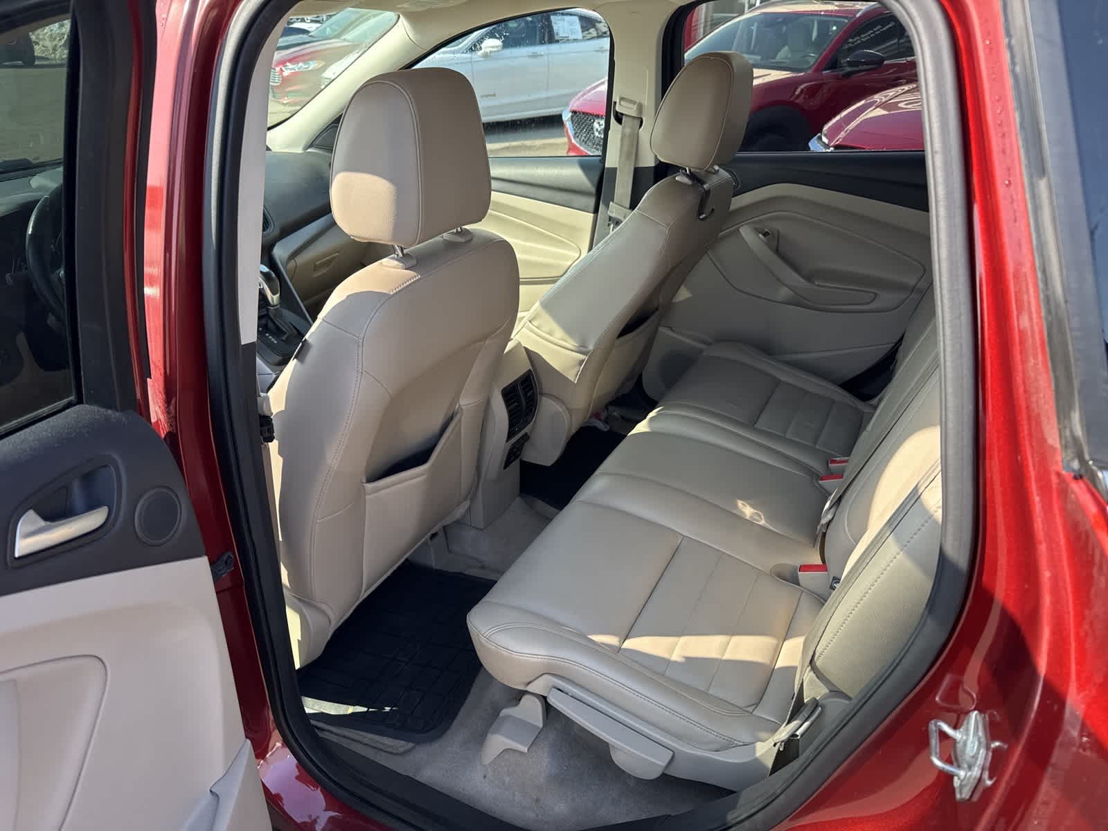 Thumbnail: 2014 Ford Escape - 16