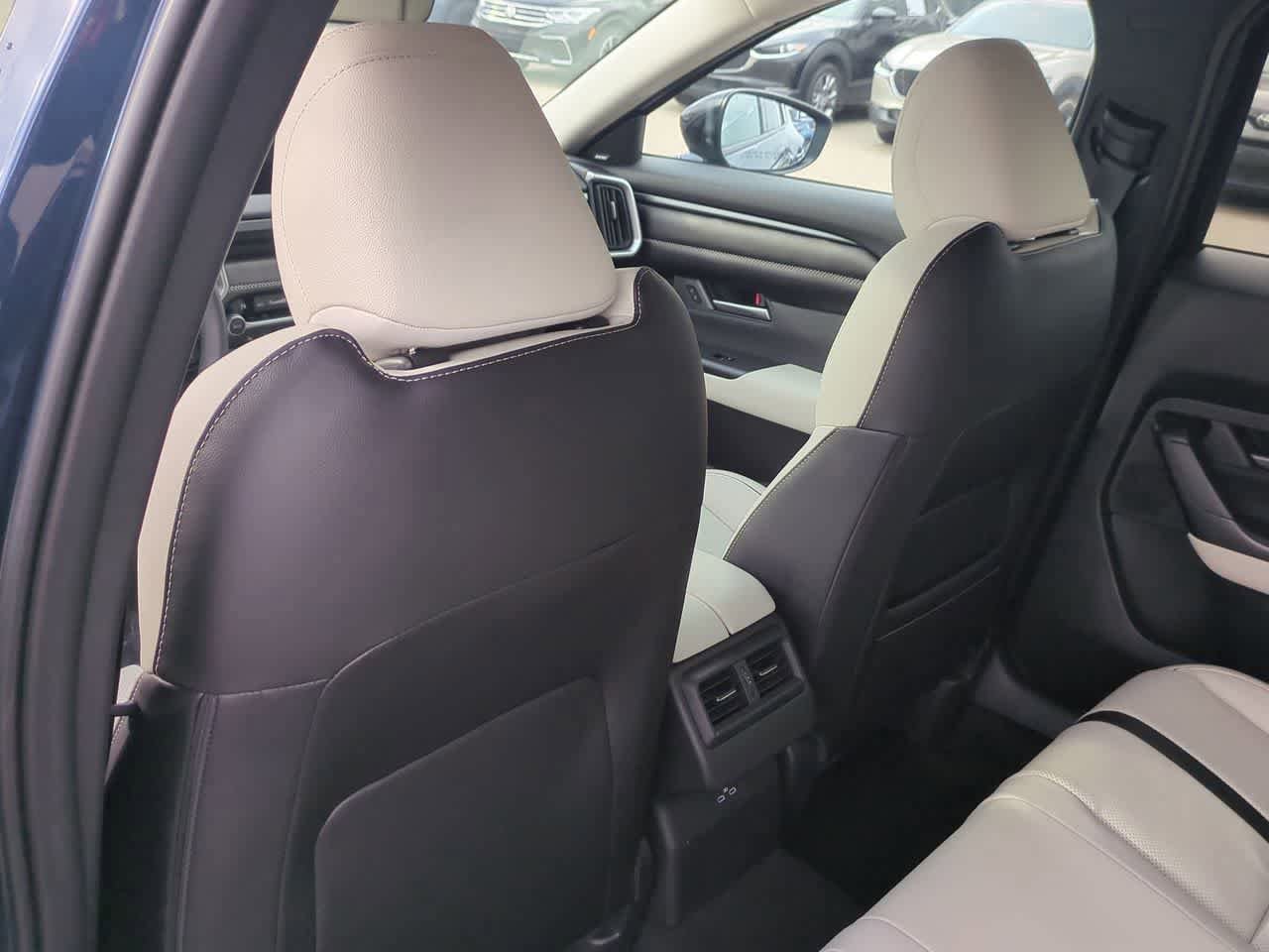 Thumbnail: 2026 Mazda CX-50 - 17