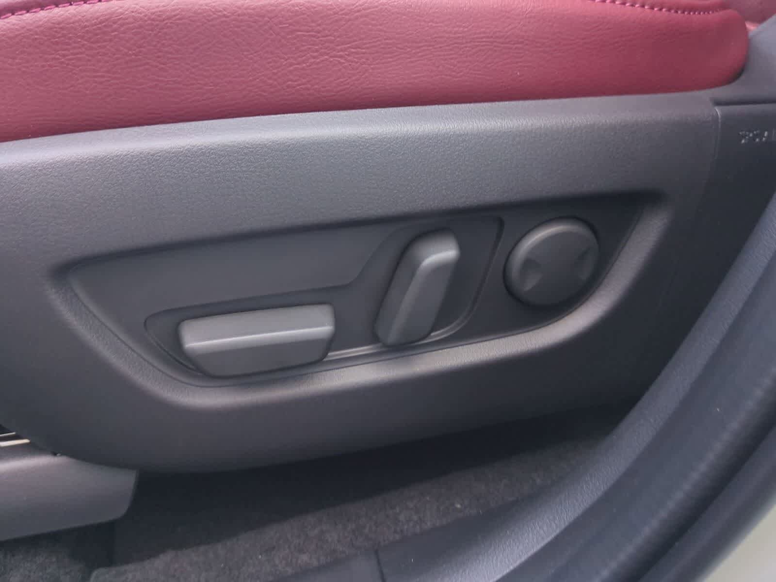 Thumbnail: 2026 Mazda CX-70 - 16