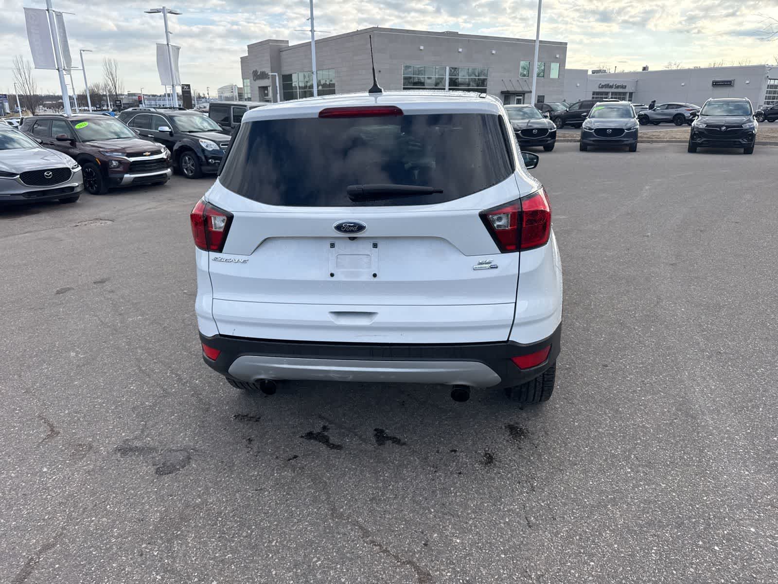 Thumbnail: 2019 Ford Escape - 6