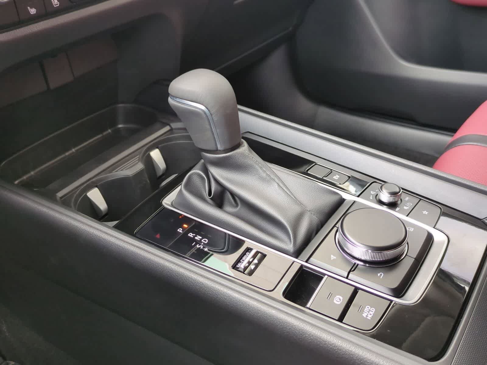 Thumbnail: 2026 Mazda CX-50 - 32