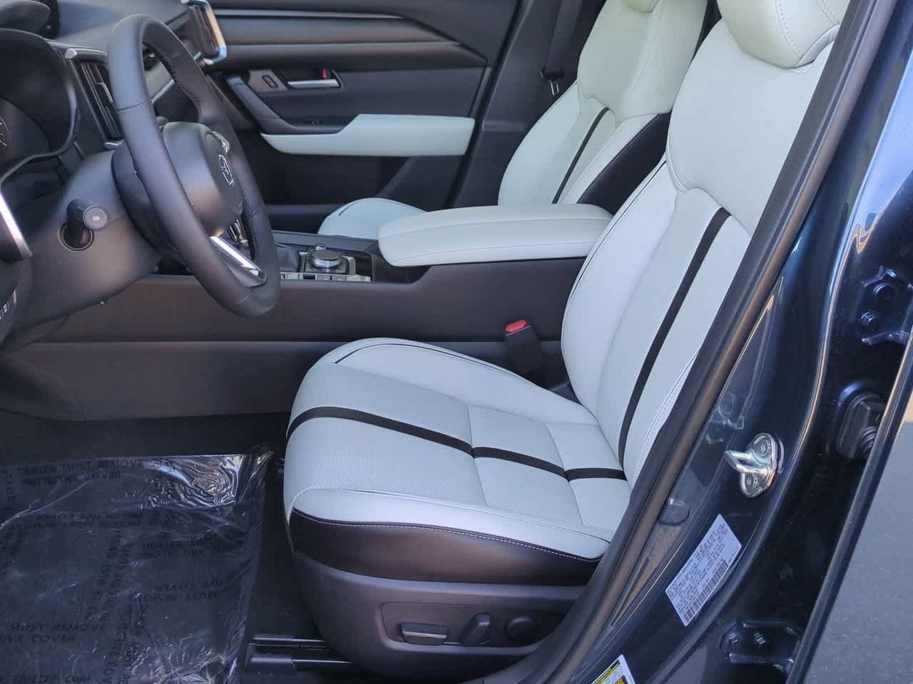 Thumbnail: 2026 Mazda CX-50 - 14