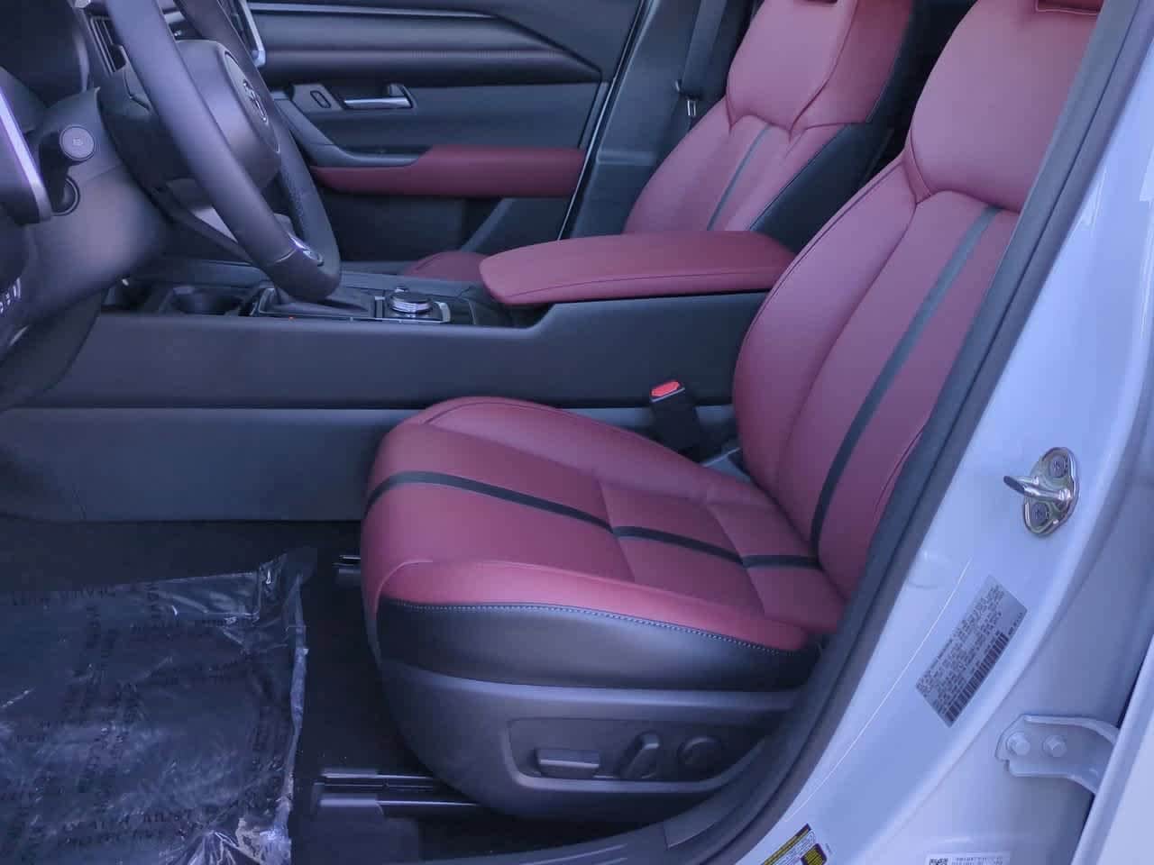 Thumbnail: 2026 Mazda CX-50 - 14