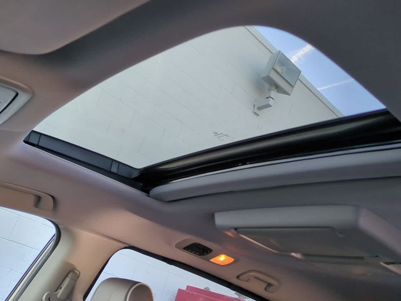 Thumbnail: 2021 Honda Odyssey - 18