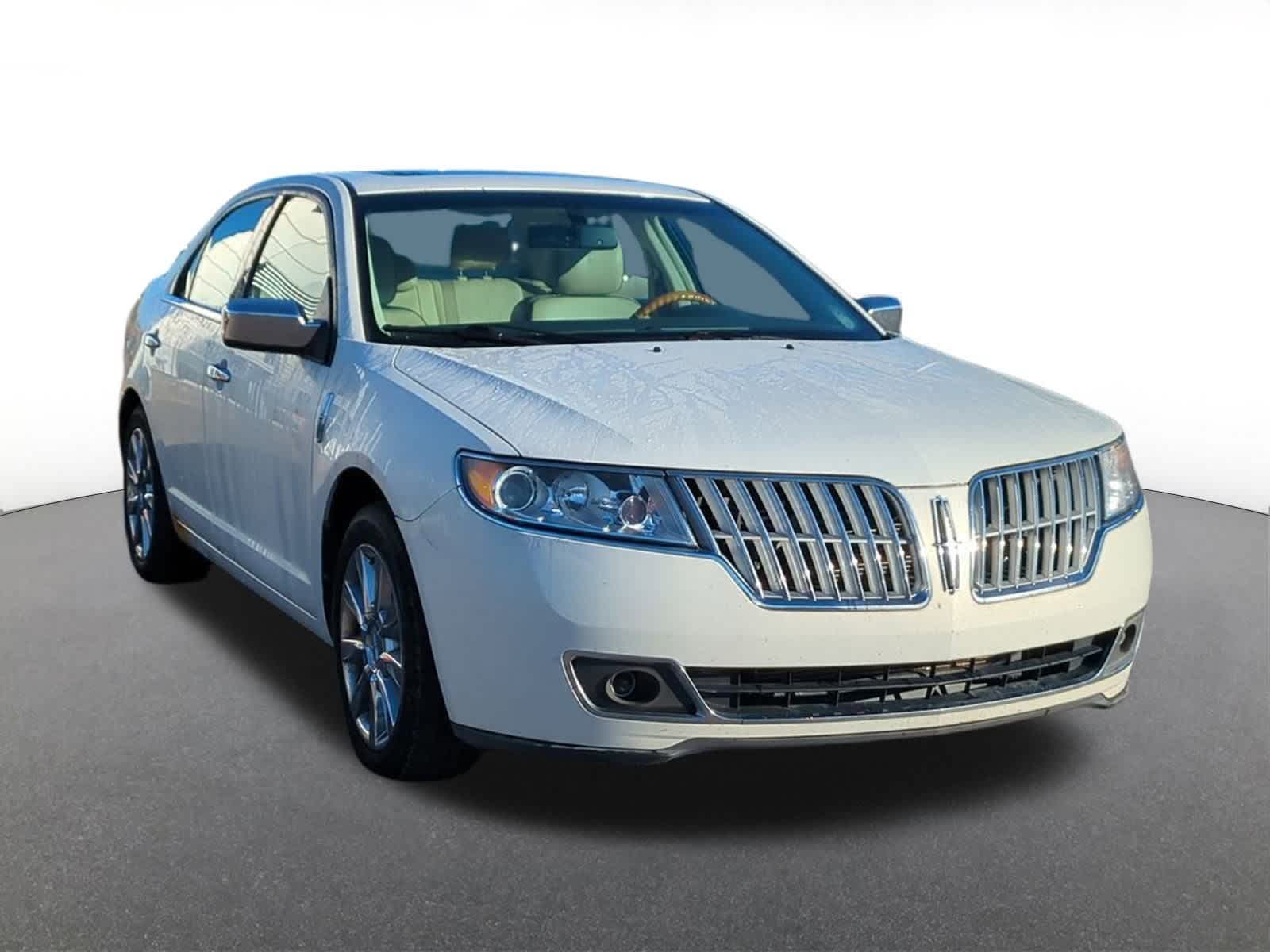 Thumbnail: 2012 Lincoln MKZ - 8