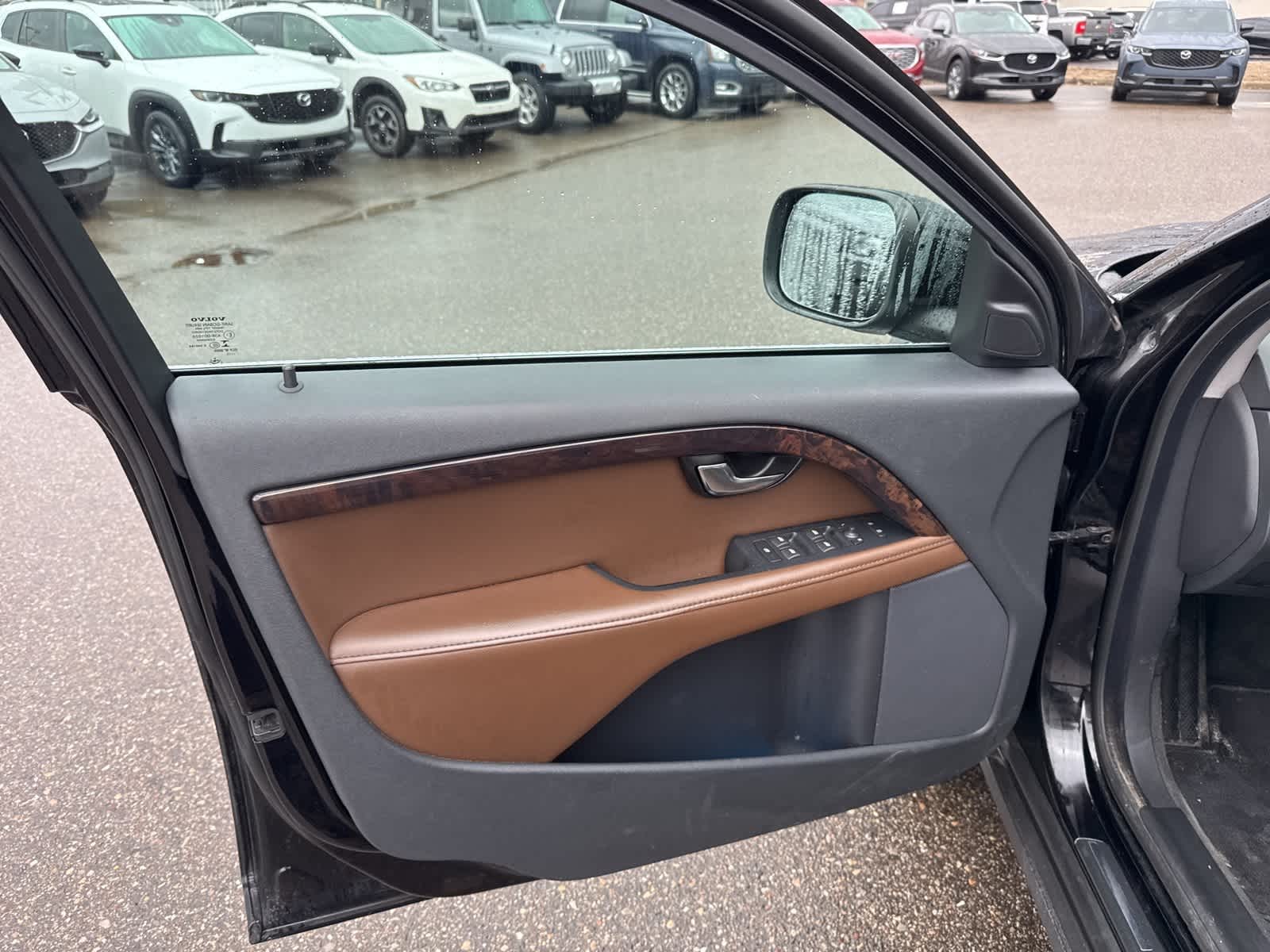 Thumbnail: 2016 Volvo XC70 - 15