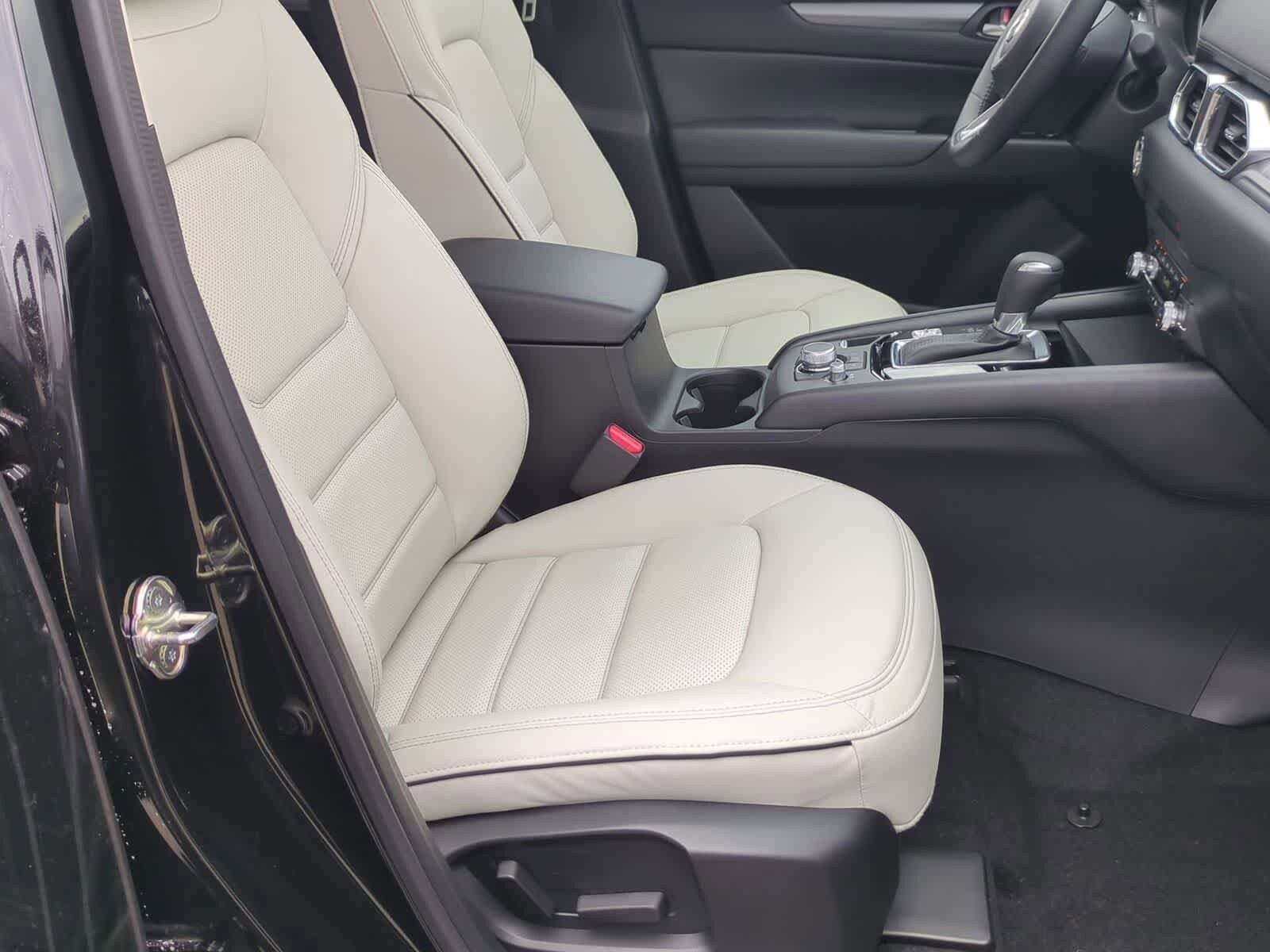 Thumbnail: 2025 Mazda CX-5 - 22