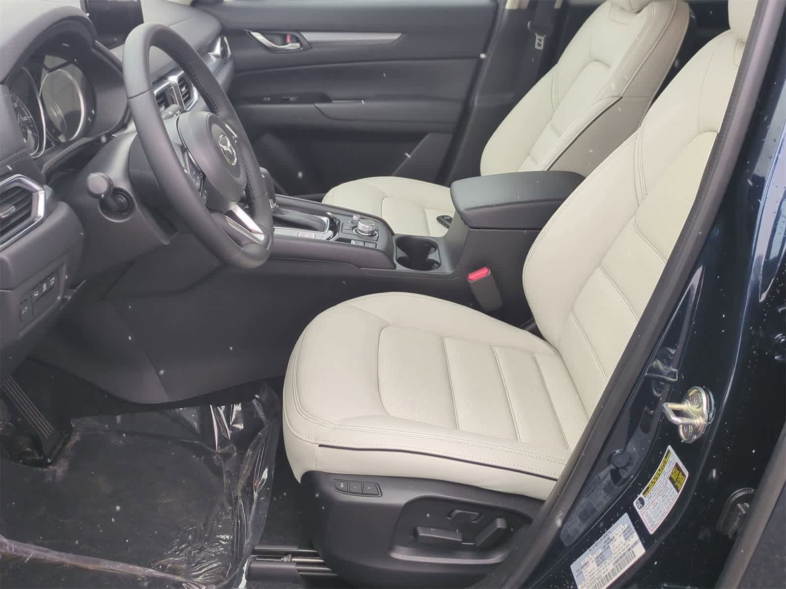 Thumbnail: 2025 Mazda CX-5 - 15