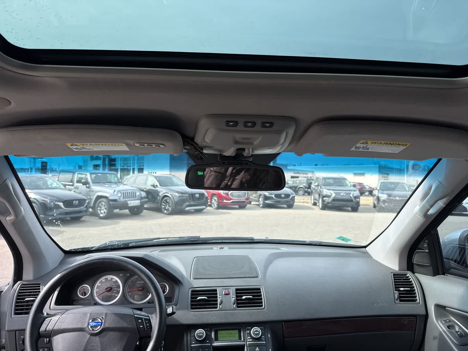 Thumbnail: 2012 Volvo XC90 - 18