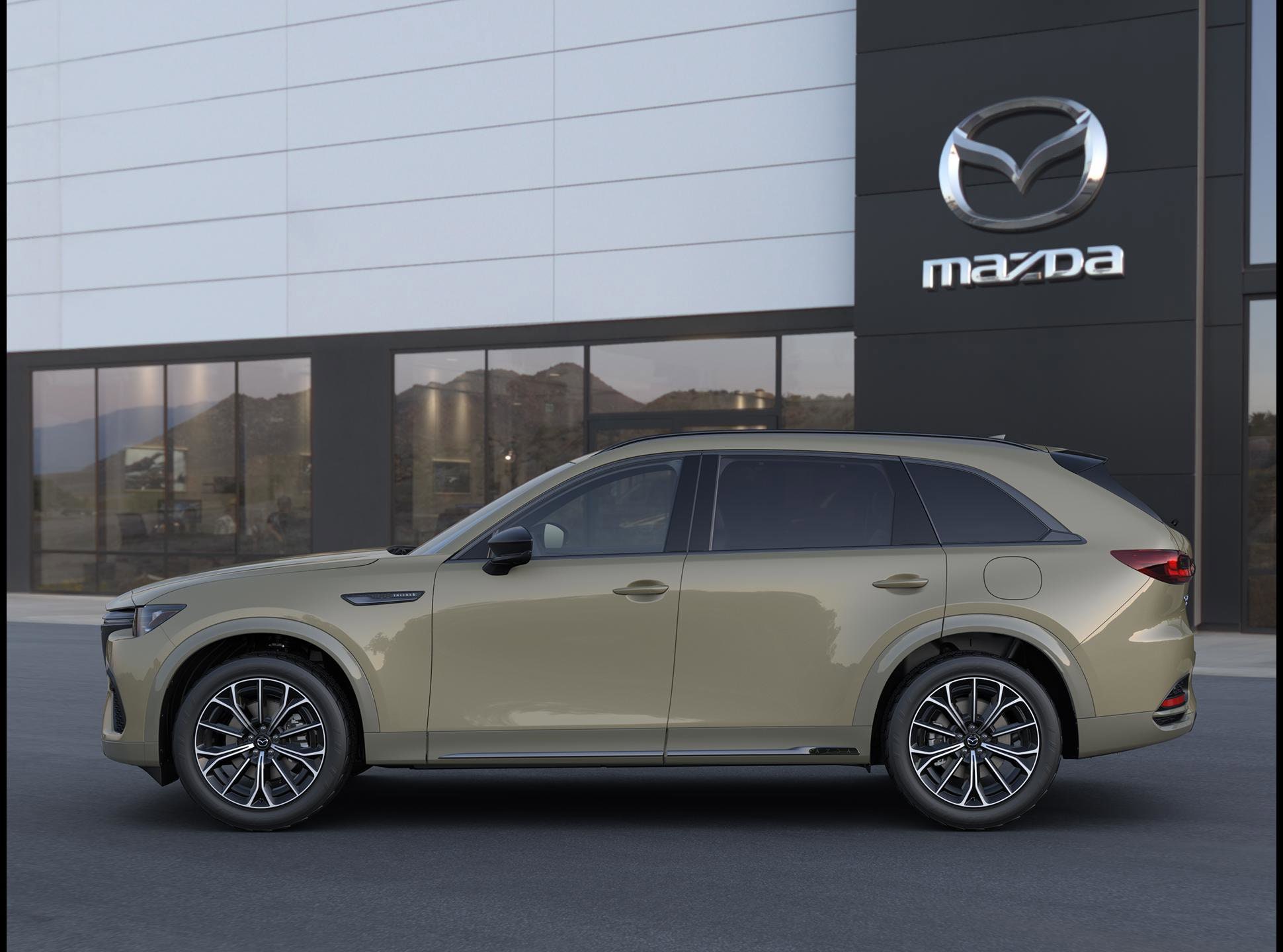 Thumbnail: 2025 Mazda CX-70 - 3