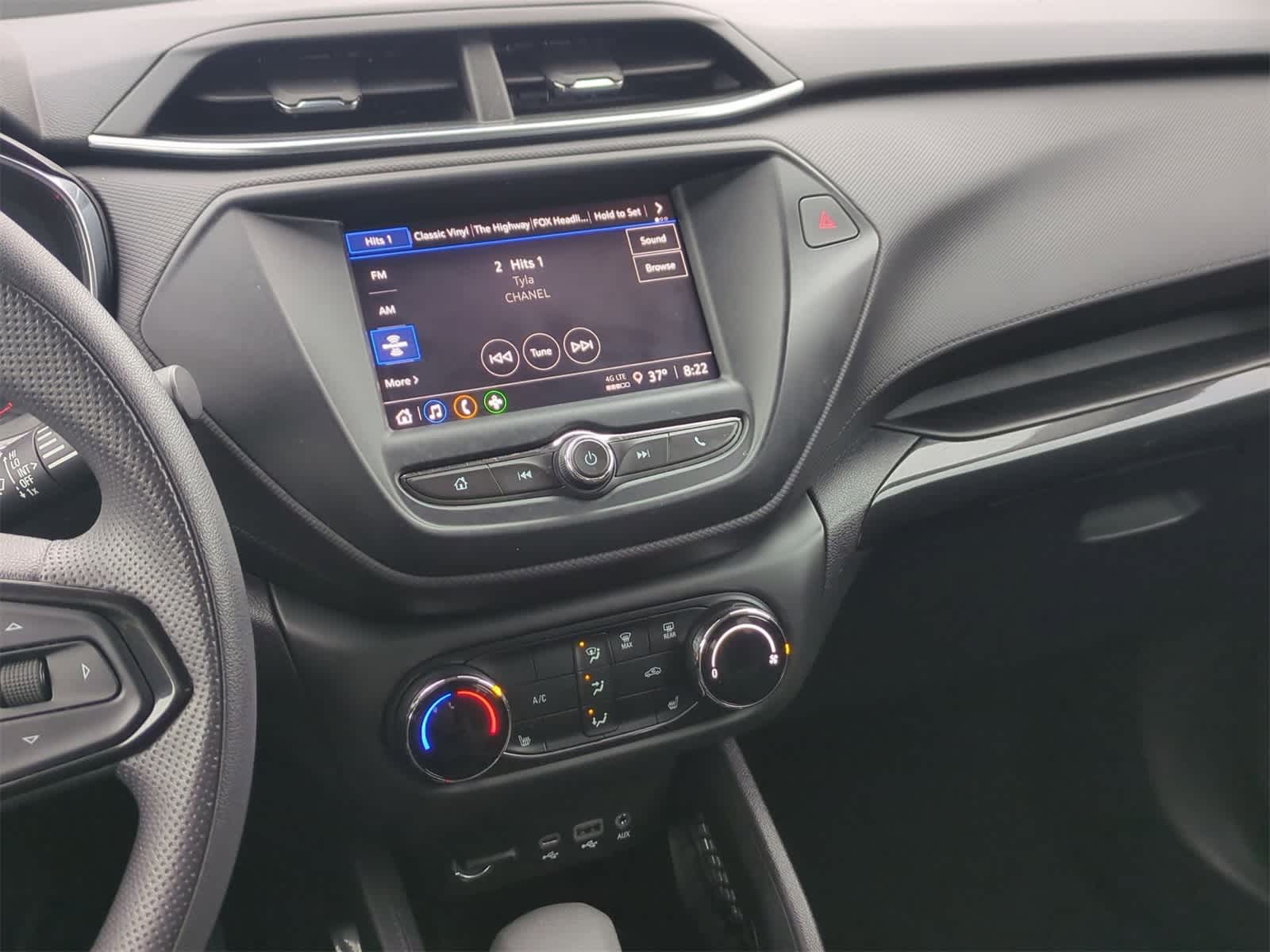 Thumbnail: 2022 Chevrolet TrailBlazer - 26