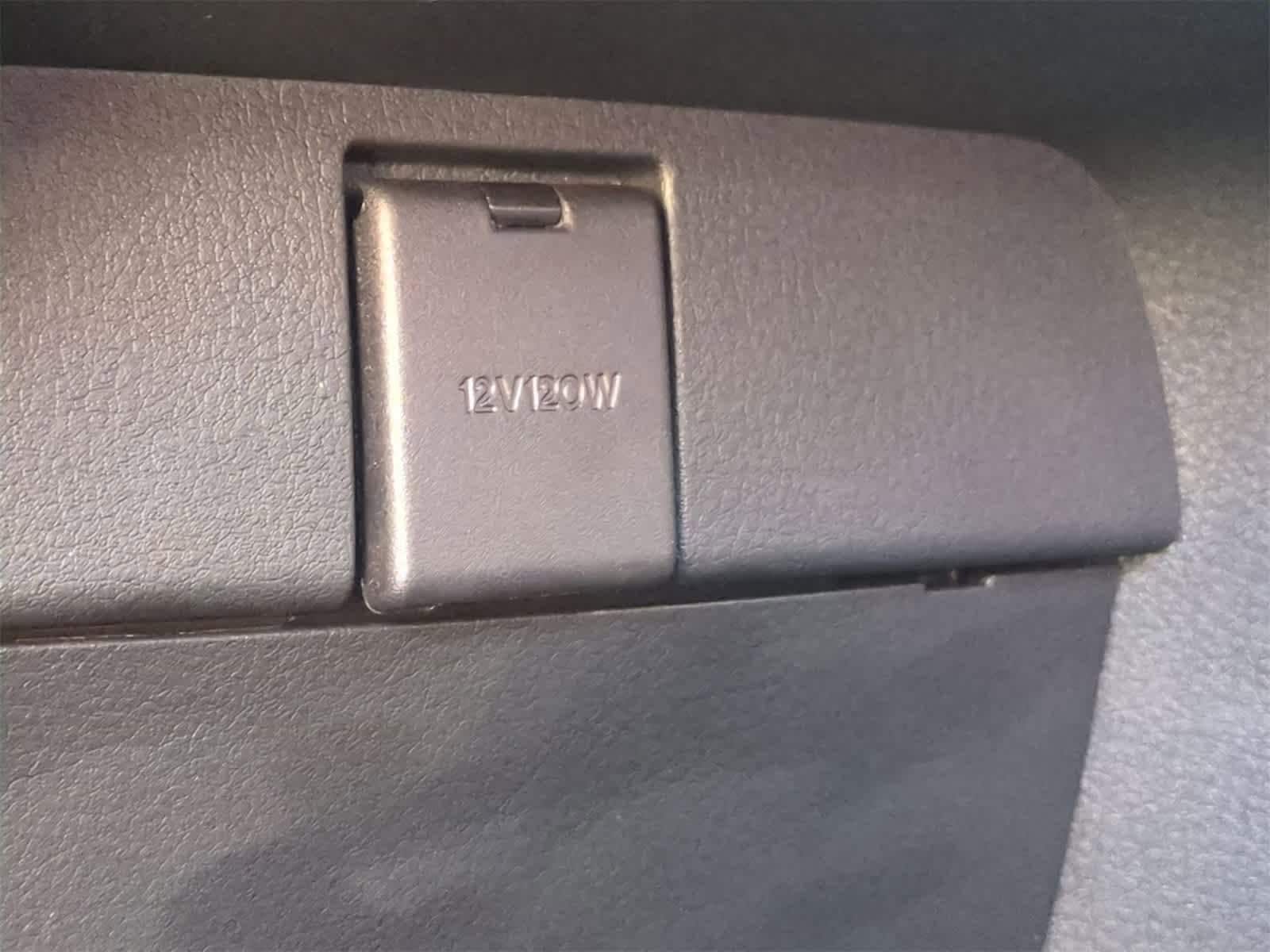 Thumbnail: 2026 Mazda CX-50 - 31