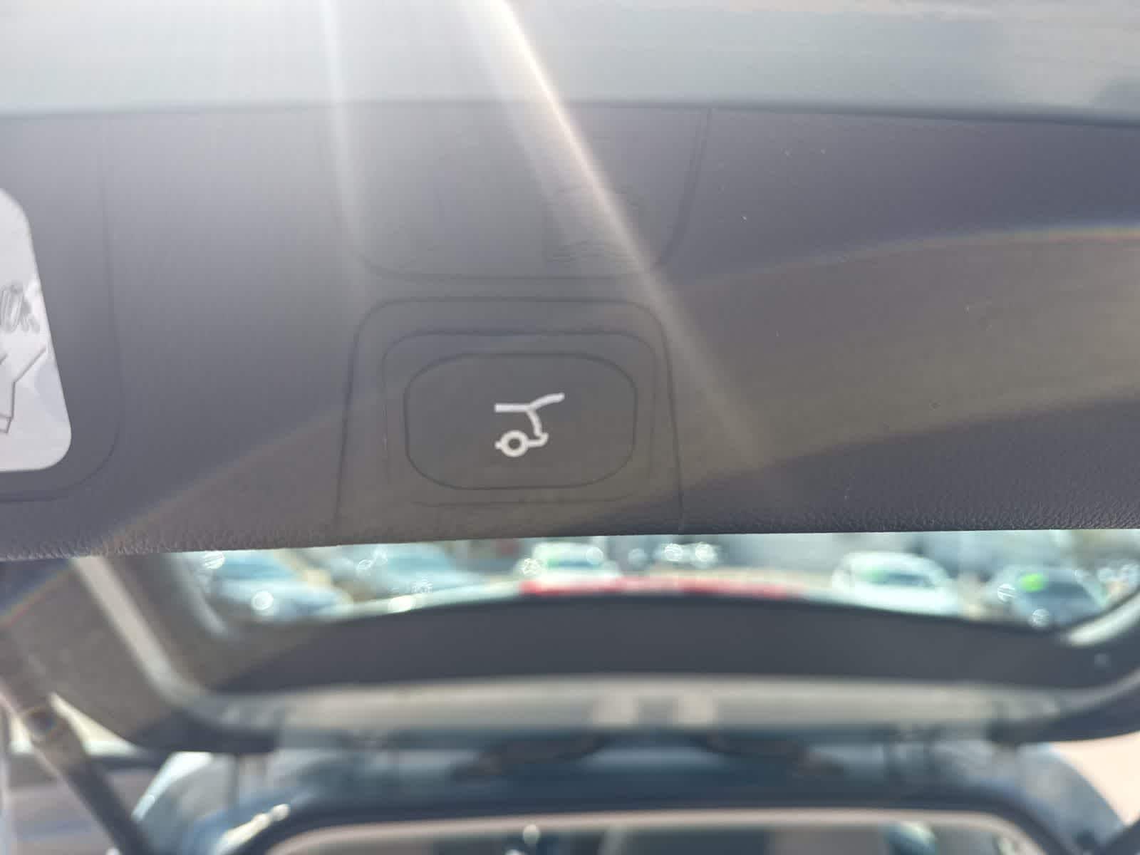 Thumbnail: 2014 Ford C-Max - 23