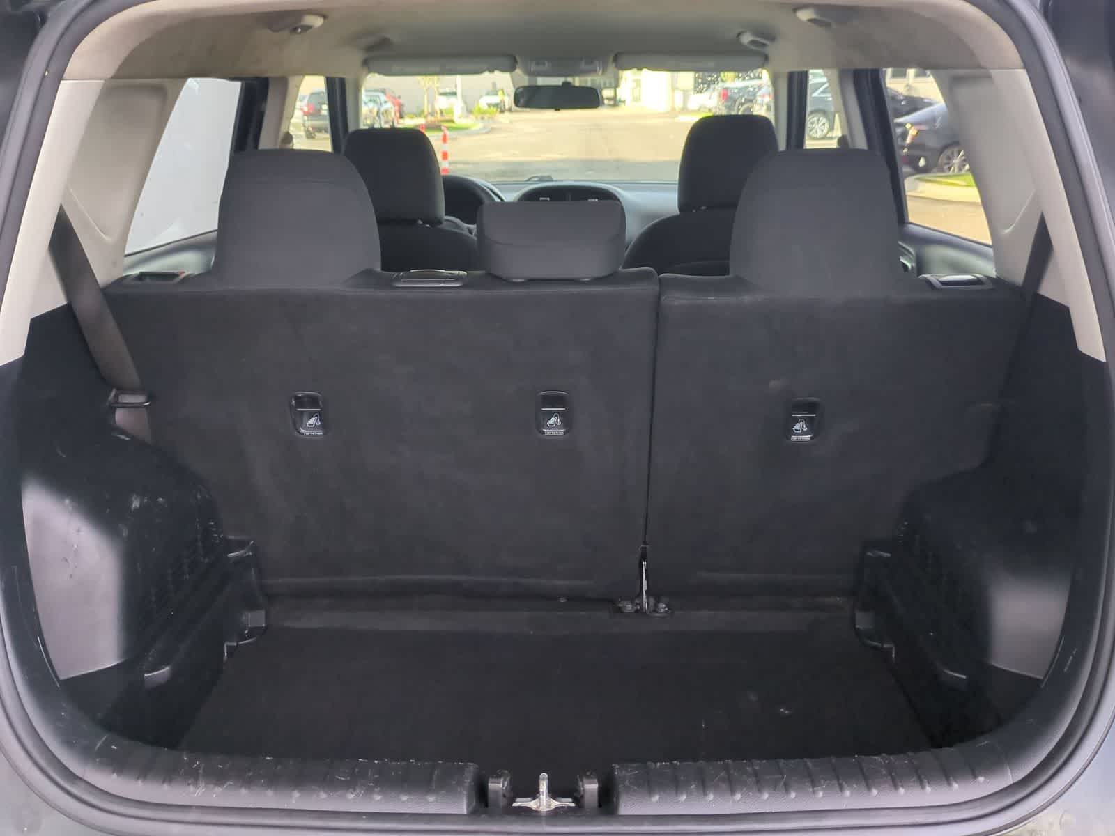 2021 Kia Soul LX - Photo 28