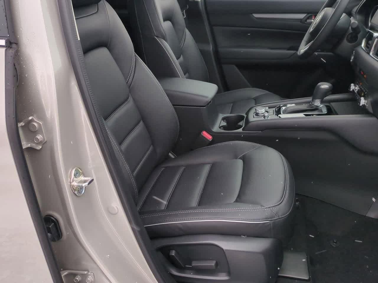 Thumbnail: 2025 Mazda CX-5 - 19