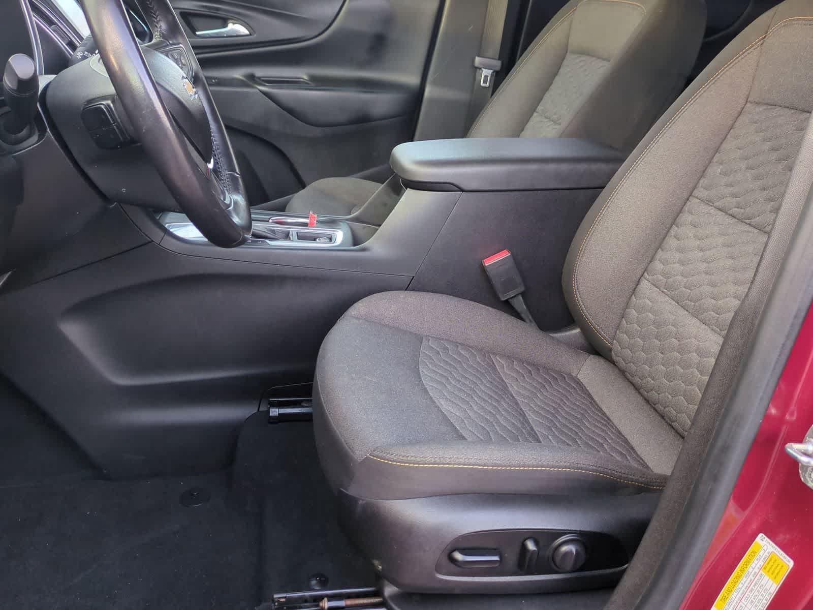 Thumbnail: 2020 Chevrolet Equinox - 15