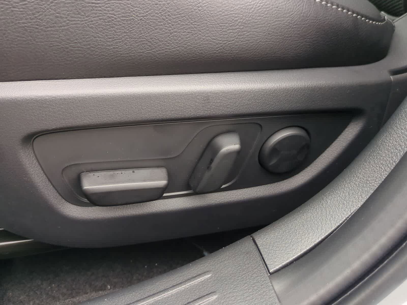 Thumbnail: 2026 Mazda CX-50 - 16