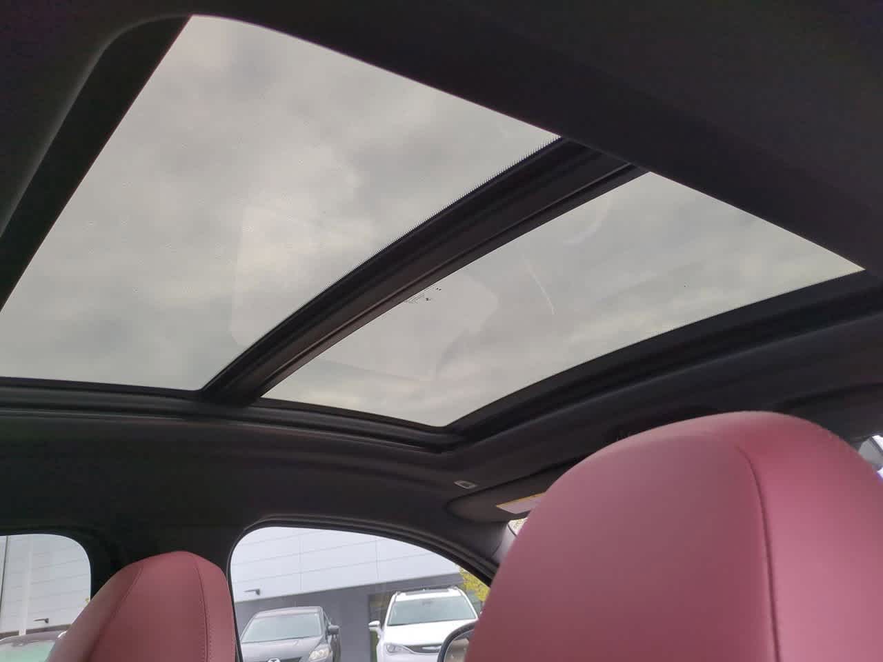Thumbnail: 2024 BMW X4 - 20