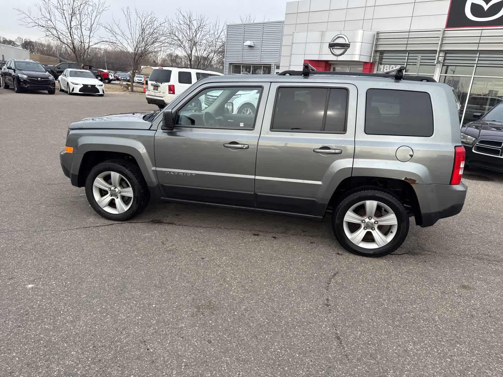 Thumbnail: 2014 Jeep Patriot - 8