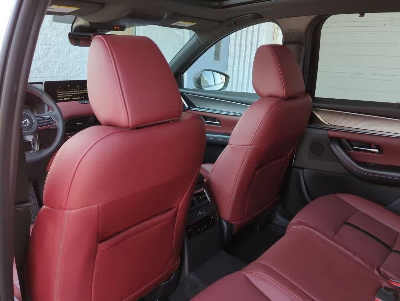 Thumbnail: 2025 Mazda CX-70 - 16