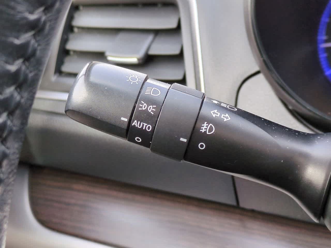 Thumbnail: 2017 Subaru Legacy - 27