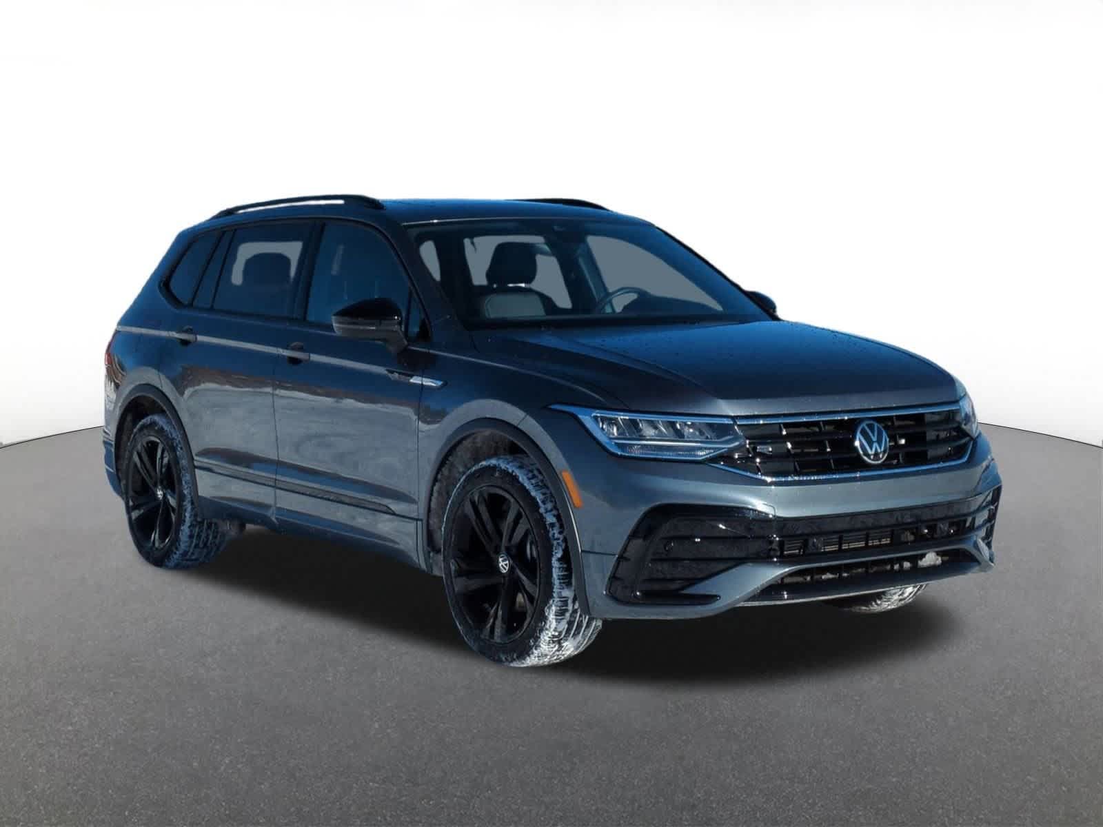 Thumbnail: 2023 Volkswagen Tiguan - 8