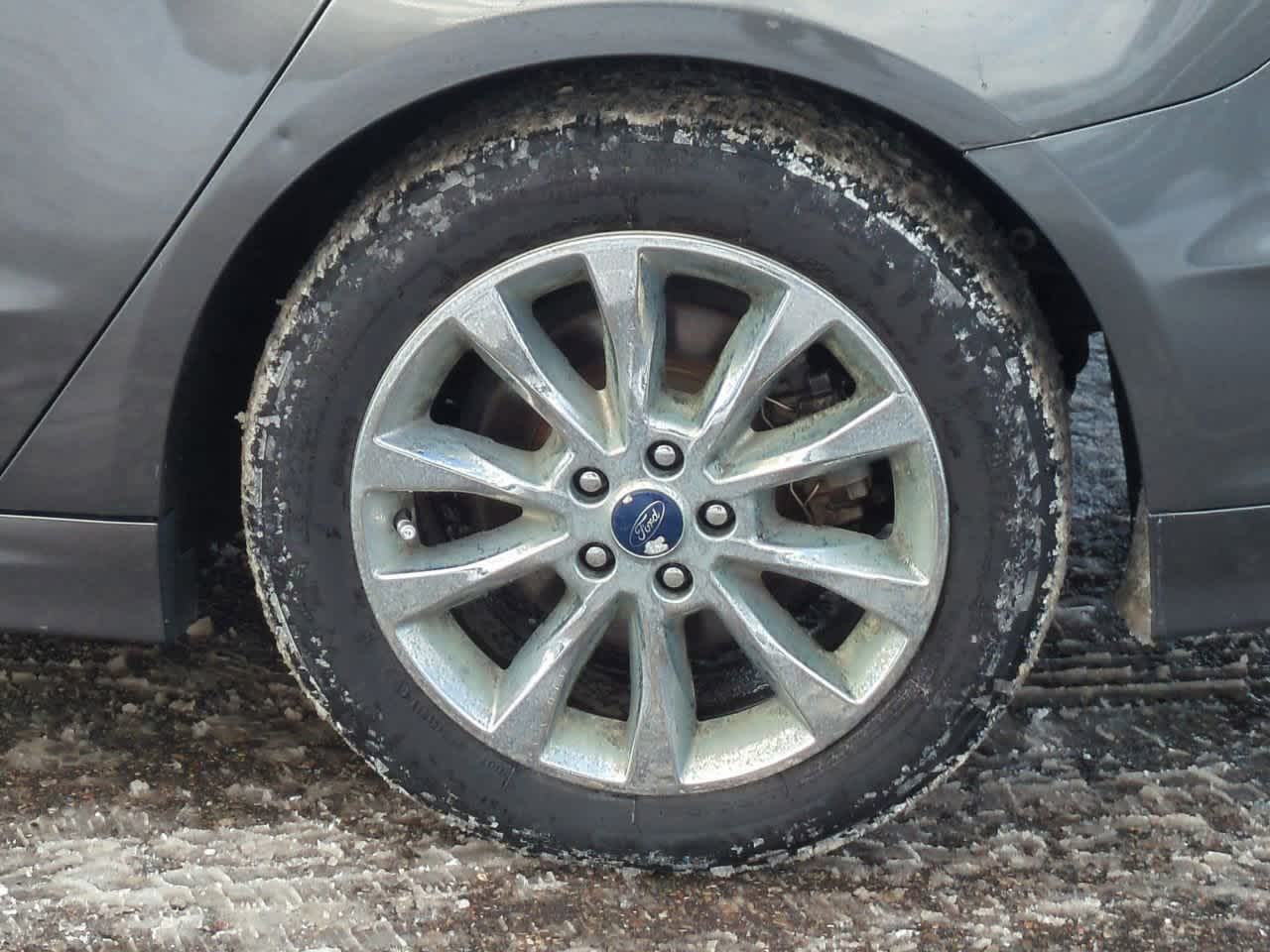 Thumbnail: 2017 Ford Fusion - 13