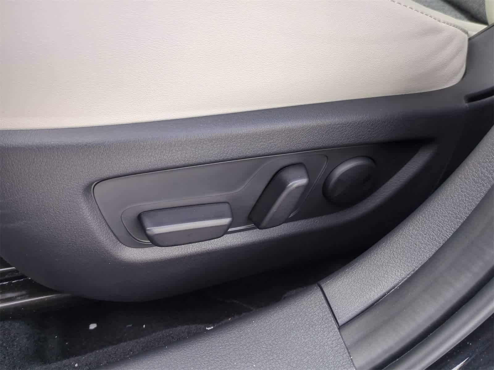 Thumbnail: 2026 Mazda CX-30 - 16