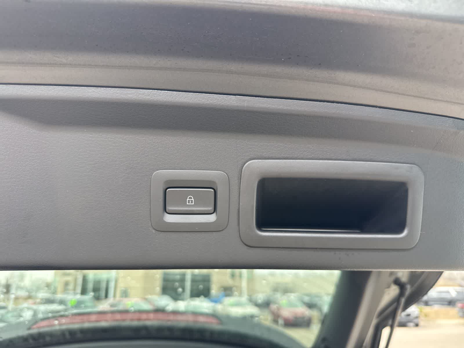 Thumbnail: 2023 Mazda CX-30 - 23