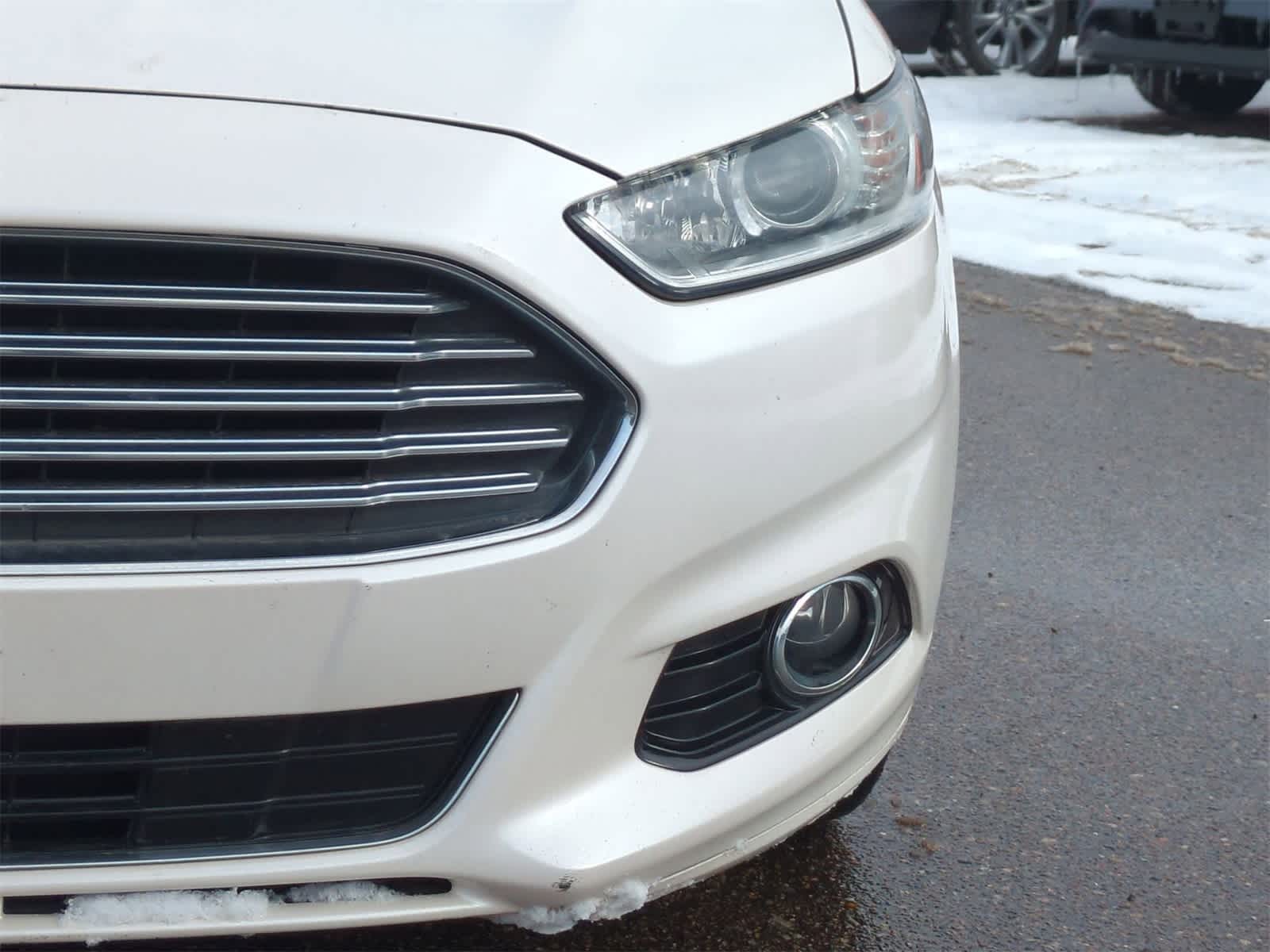 Thumbnail: 2013 Ford Fusion - 10