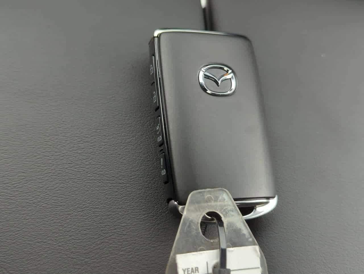 Thumbnail: 2025 Mazda CX-70 - 37