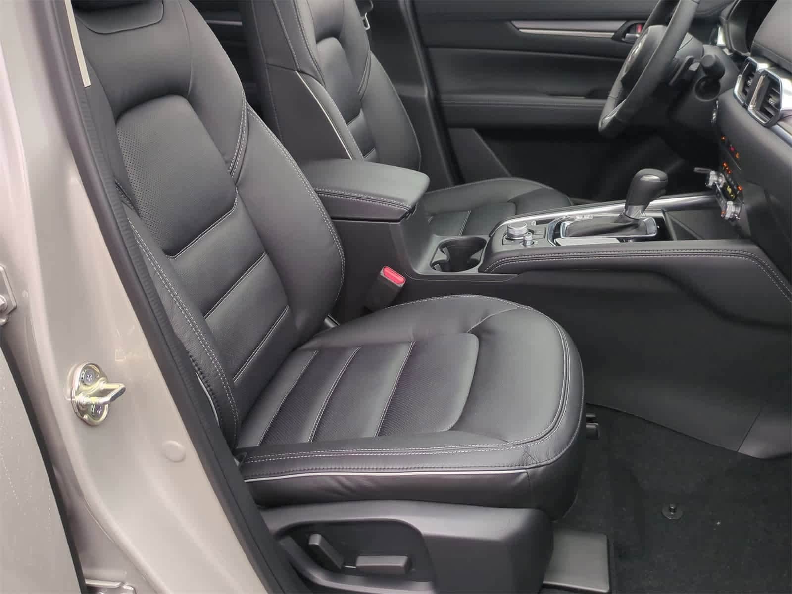 Thumbnail: 2025 Mazda CX-5 - 22