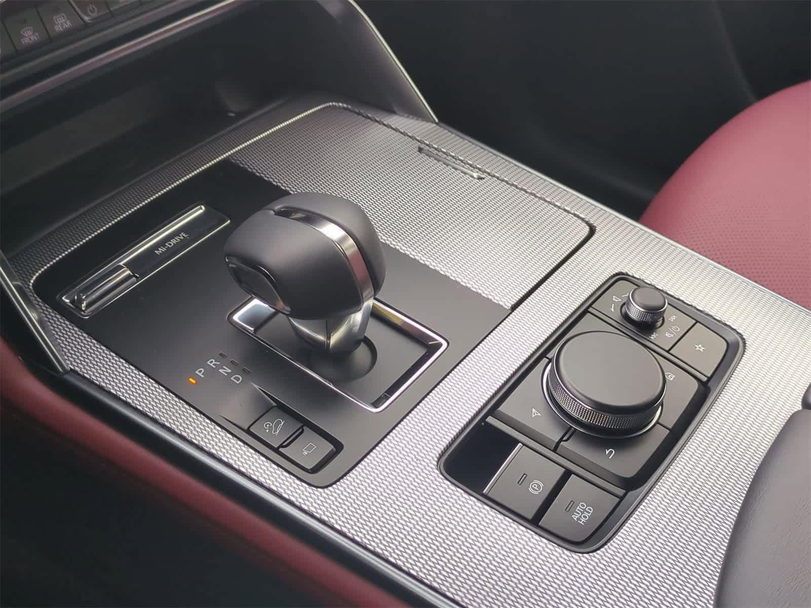 Thumbnail: 2026 Mazda CX-70 - 33