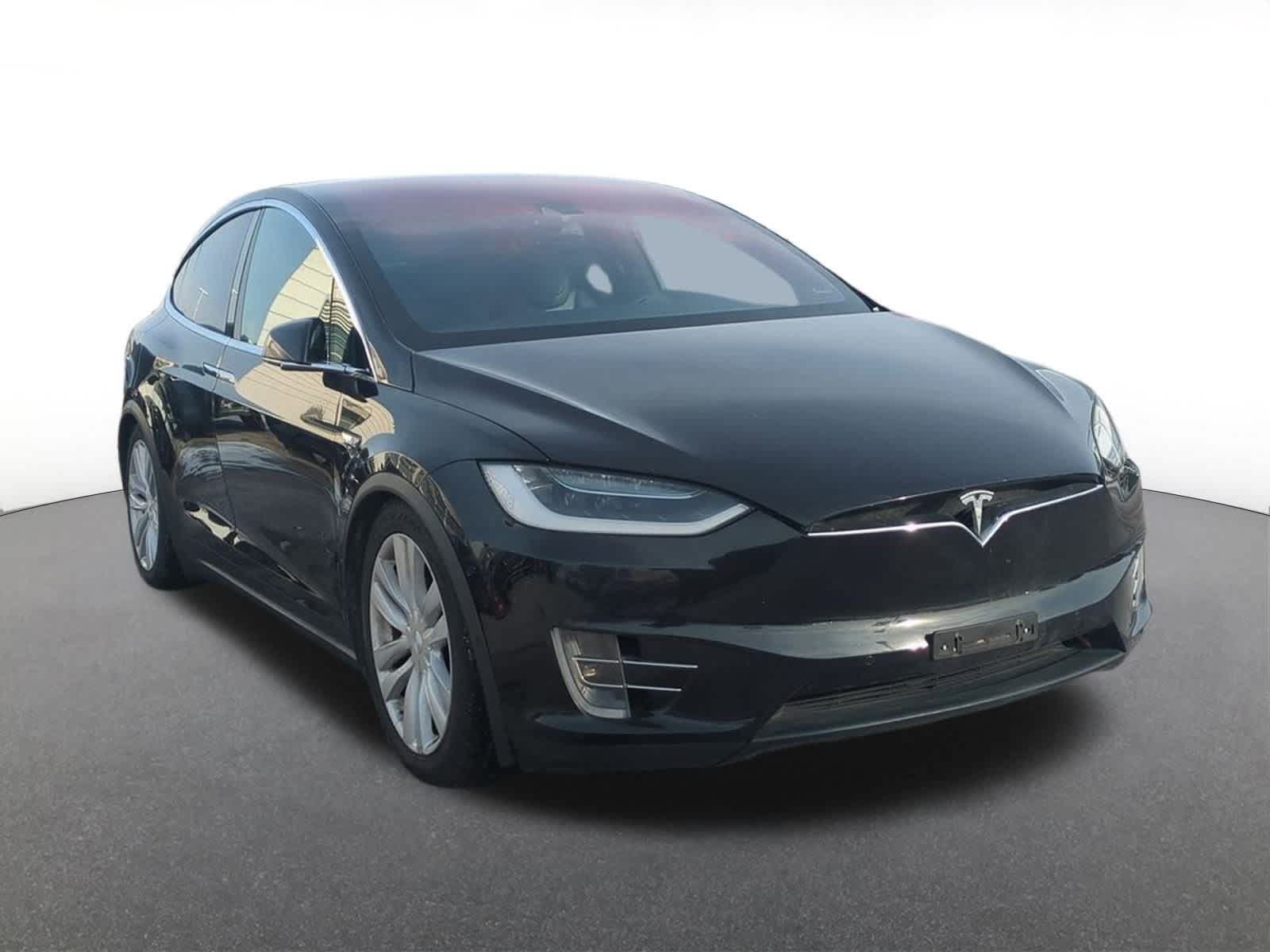 Thumbnail: 2016 Tesla Model X - 8