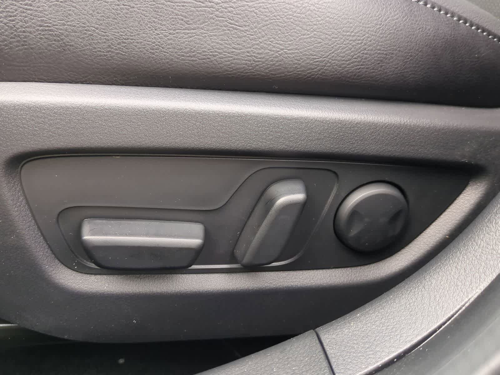 Thumbnail: 2026 Mazda CX-50 - 16