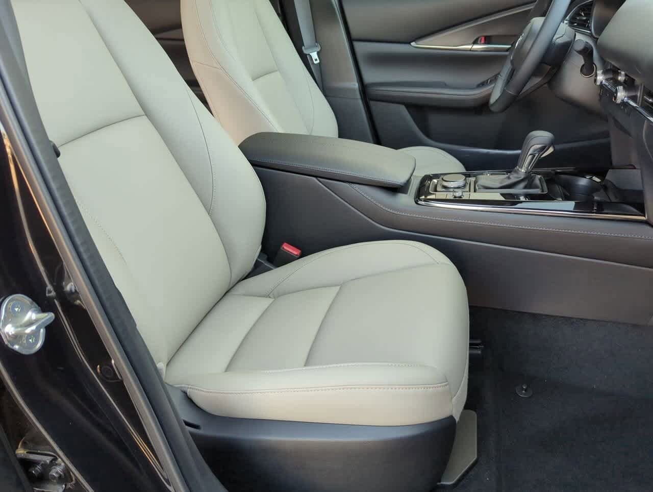 Thumbnail: 2025 Mazda CX-30 - 21