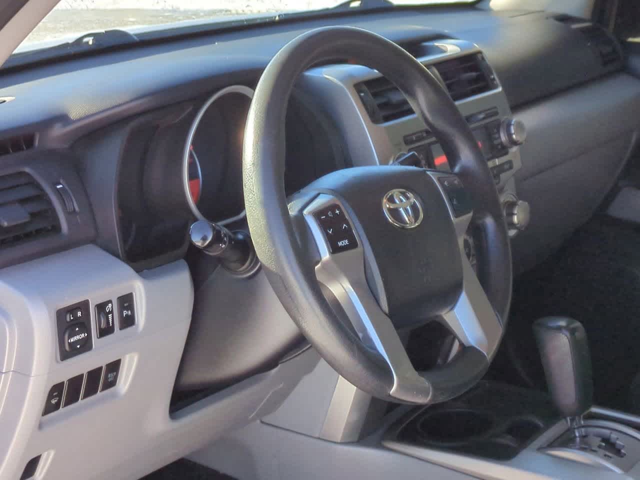 Thumbnail: 2013 Toyota 4Runner - 2