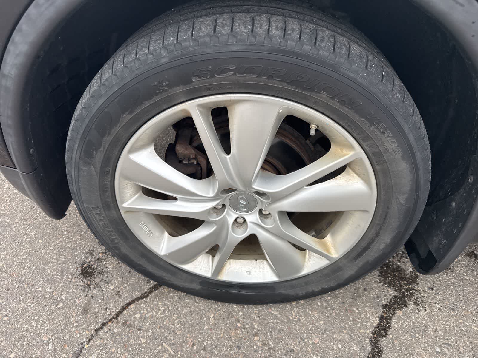 Thumbnail: 2012 INFINITI FX35 - 23