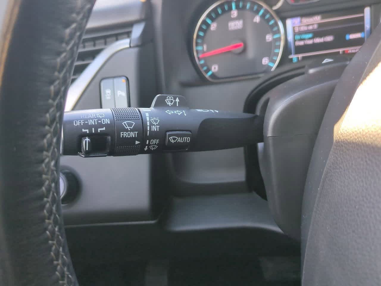 Thumbnail: 2017 Chevrolet Suburban - 25