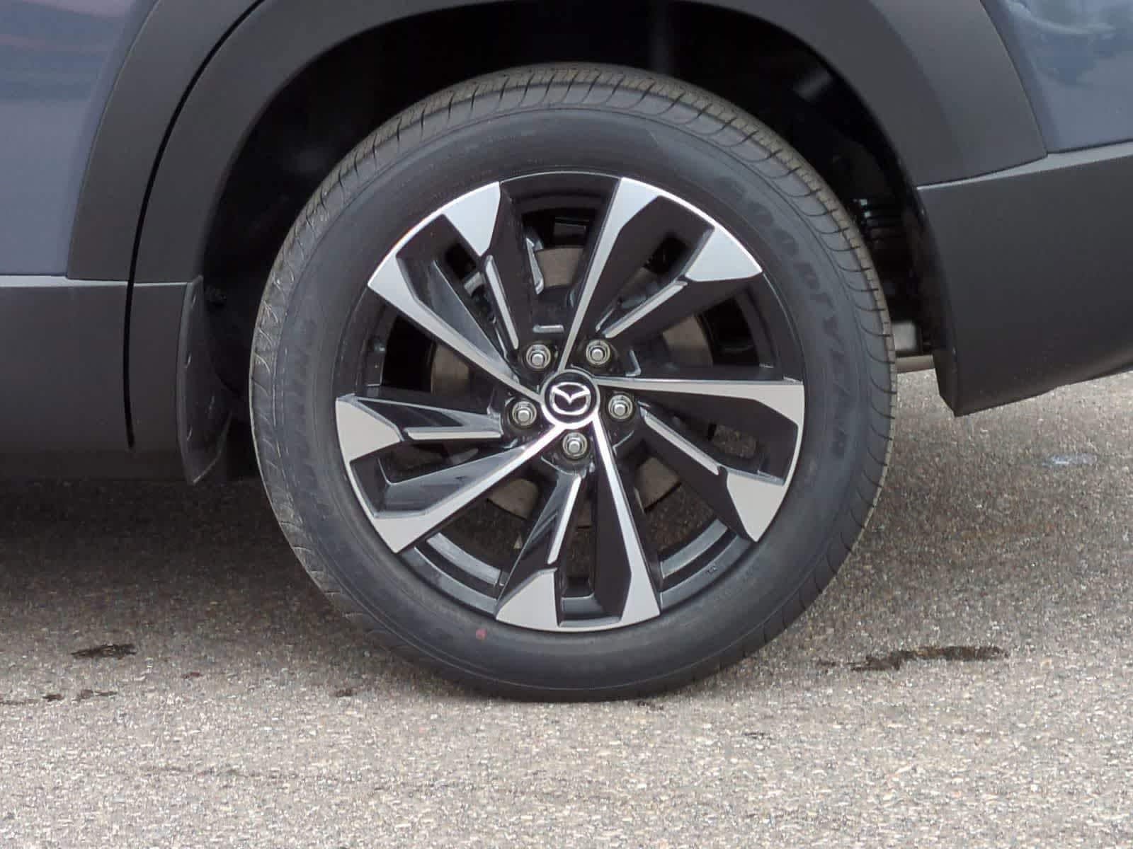 Thumbnail: 2026 Mazda CX-50 - 12