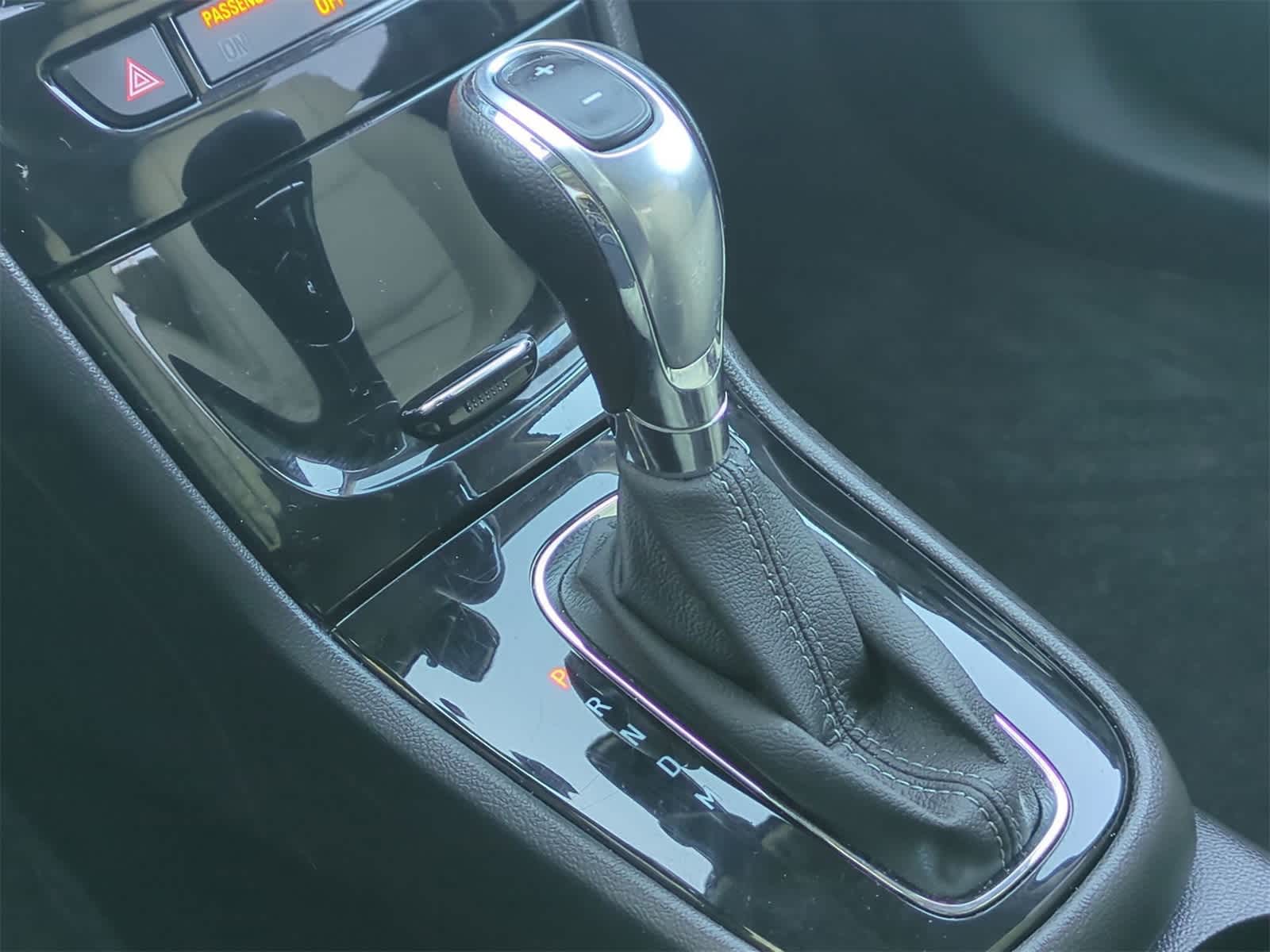 Thumbnail: 2017 Buick Encore - 29