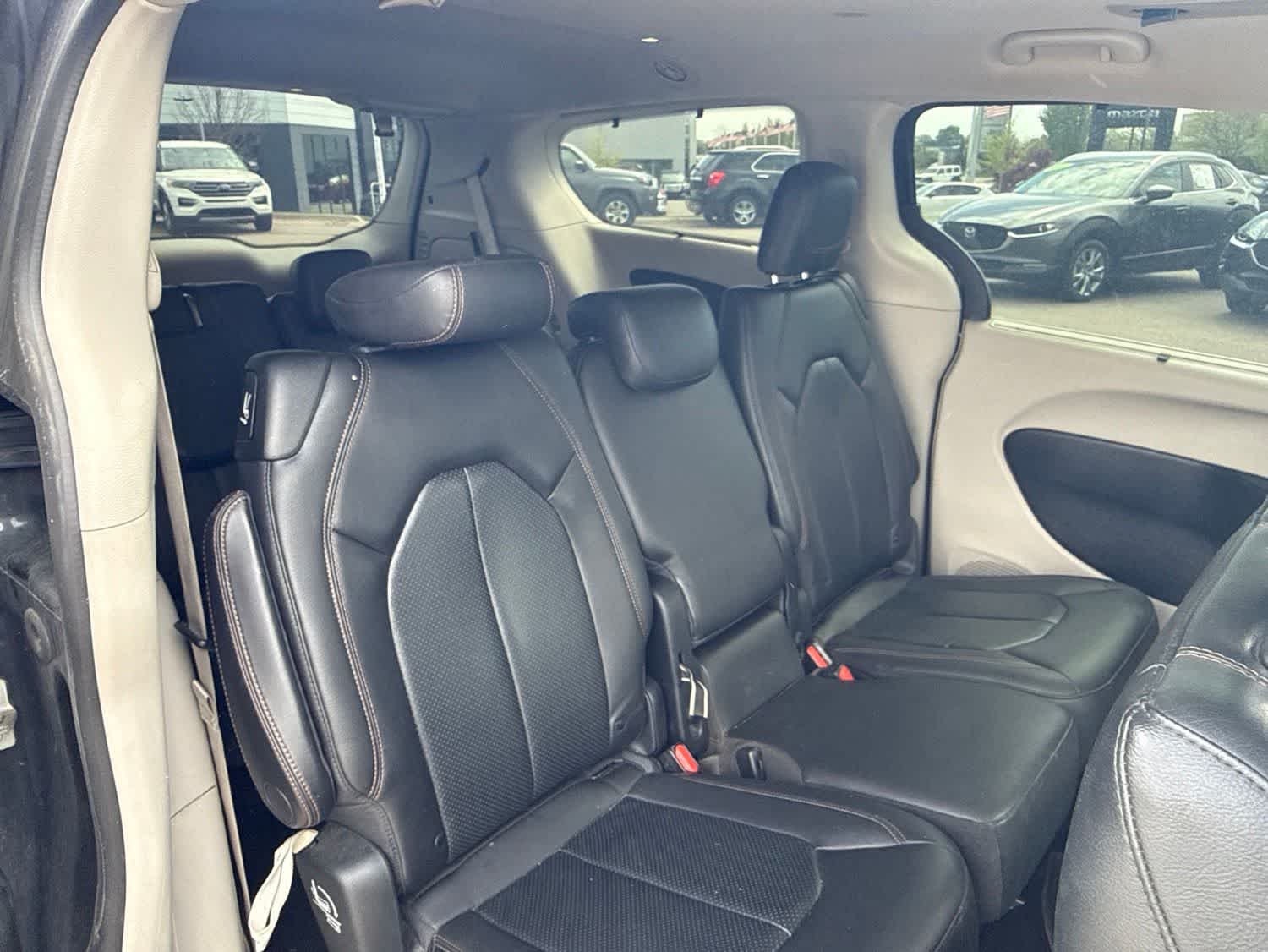 Thumbnail: 2019 Chrysler Pacifica - 23
