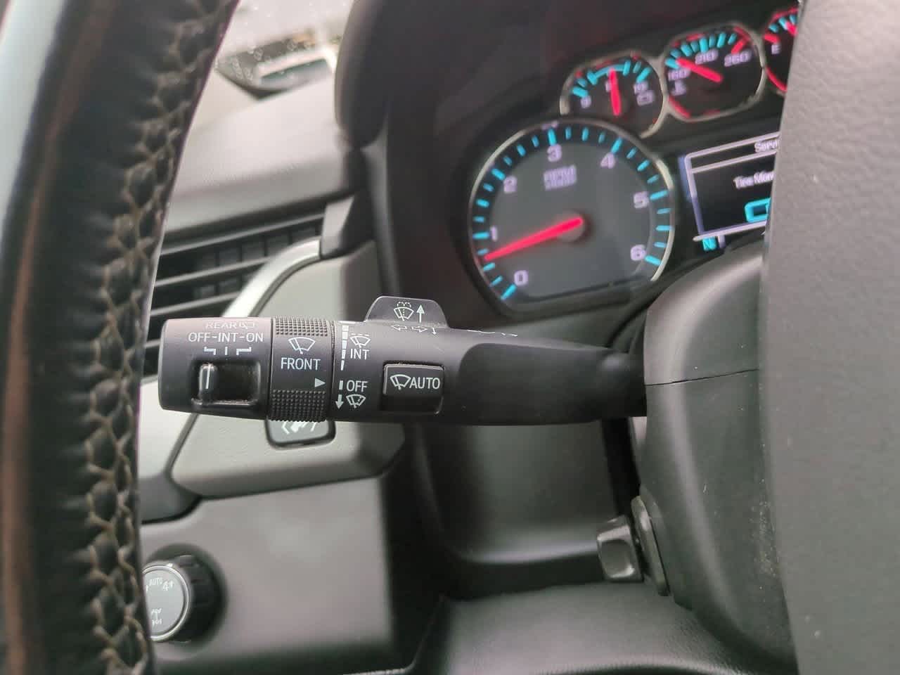 Thumbnail: 2019 Chevrolet Suburban - 26
