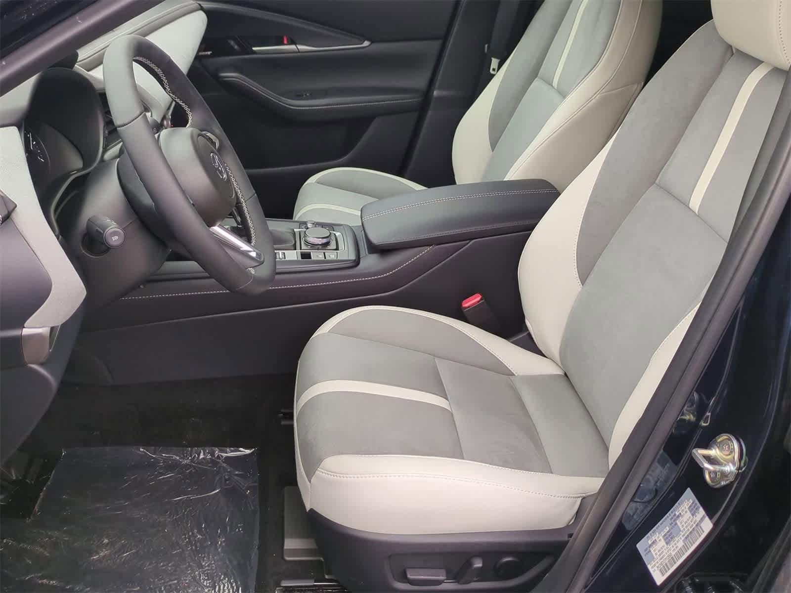 Thumbnail: 2026 Mazda CX-30 - 15