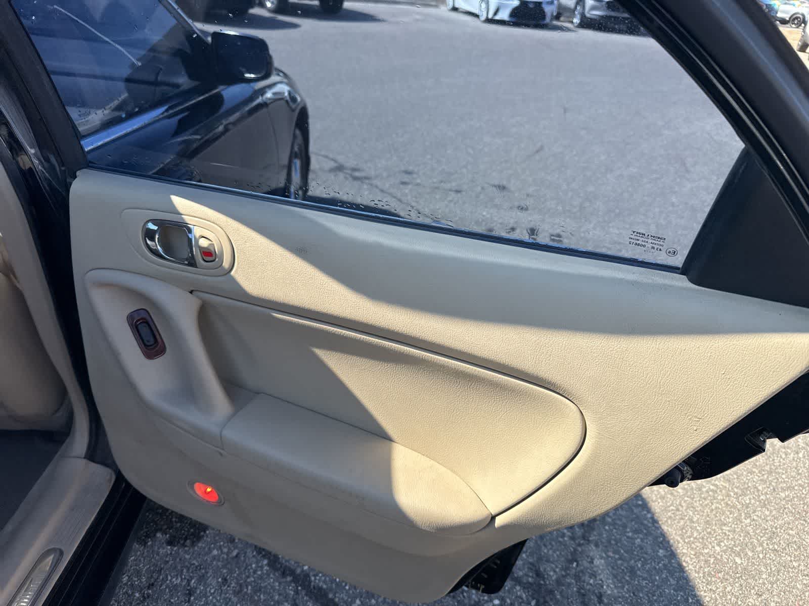 Thumbnail: 2002 Mazda Millenia - 24