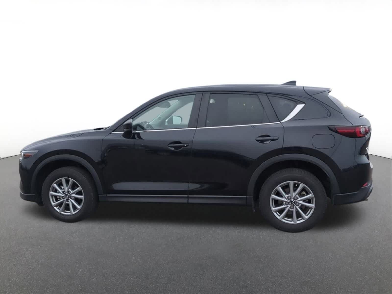 Thumbnail: 2023 Mazda CX-5 - 3