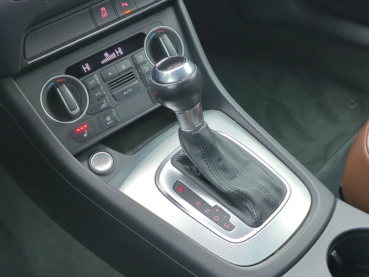 Thumbnail: 2016 Audi Q3 - 31