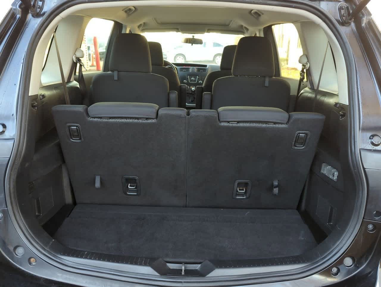 Thumbnail: 2012 Mazda Mazda5 - 32